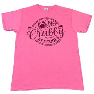 Delta Pro Weight medium hot pink shirt w/funny quote “No Crabby Attitudes” NWOT